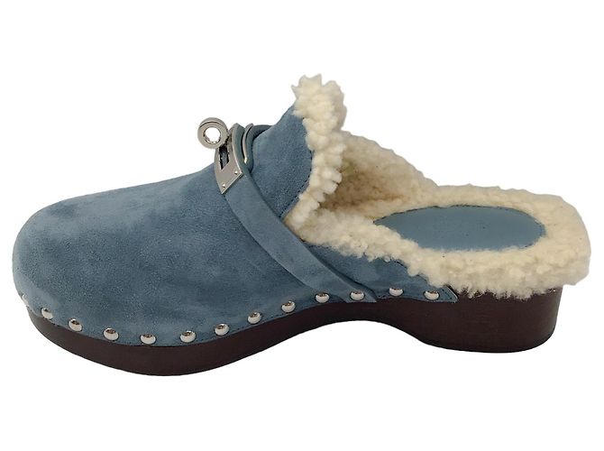 Hermès Mules / Zoccoli Carlotta in pelle di capra scamosciata blu chiaro foderati in shearling Hermes - vista 3