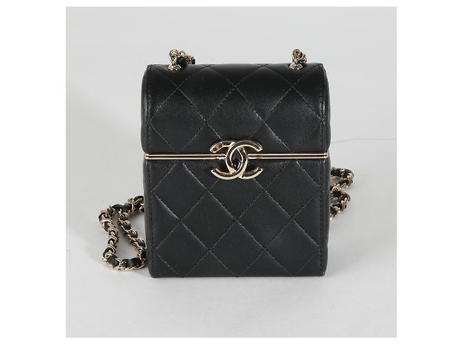 Chanel 23C Vanity aus schwarzem, gestepptem Lammleder mit Boxenkette - Ansicht 7