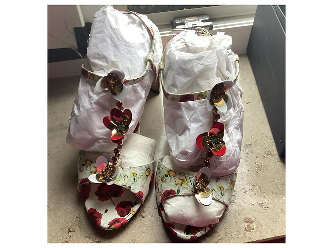 Sandali Dolce & Gabbana in pelle con stampa margherite e papaveri - vista 3