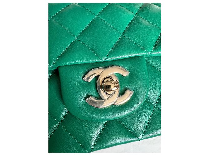 Timeless Borsa classica a manico superiore Chanel Verde - vista 3