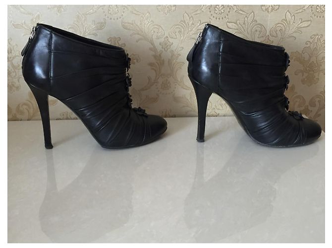 Stivaletti Chanel in pelle nera Nero - vista 7