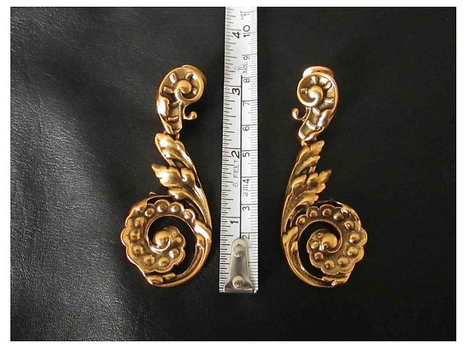 Orecchini Barocchi Oscar de la Renta 1980 Vintage Clip-on Bronzo - vista 8