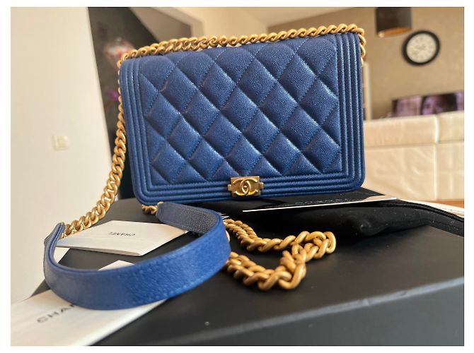 Chanel Wallet On Chain in pelle cavia blu - vista 2