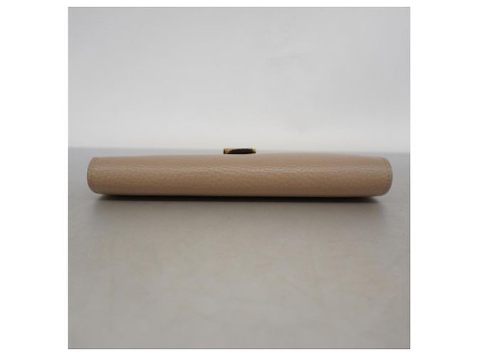 Capucines Cartera Vertical LV Louis Vuitton Beige - vista 3
