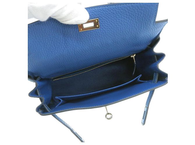 Hermès Hermes Kelly Touch 25 Togo Lizard 2-Way Bag Blue - view 2