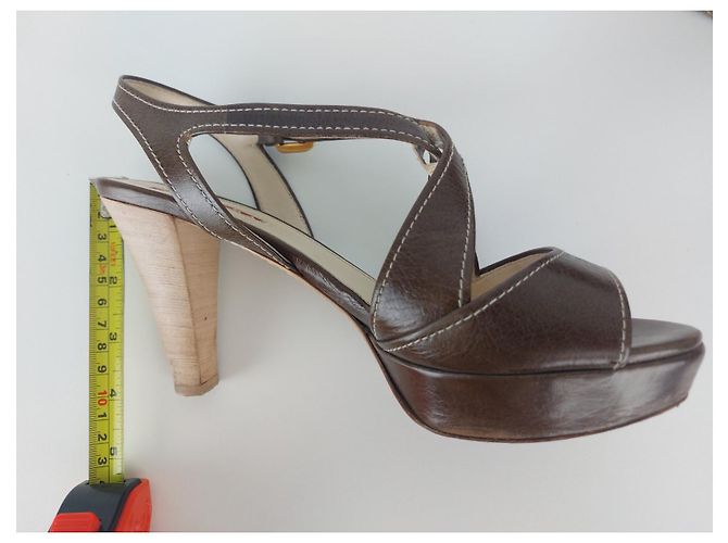 Prada Absatzsandale aus Leder Mehrfarben - Ansicht 10