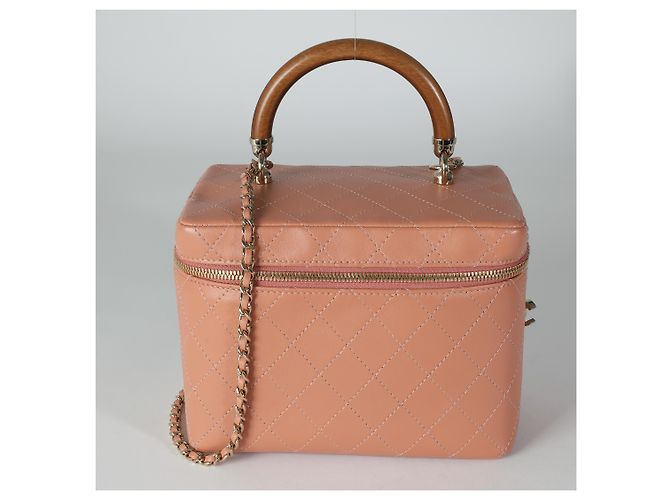 Rosenfarbene, gesteppte Lammleder-Vanity Case von Chanel Knock On Wood Pink - Ansicht 8