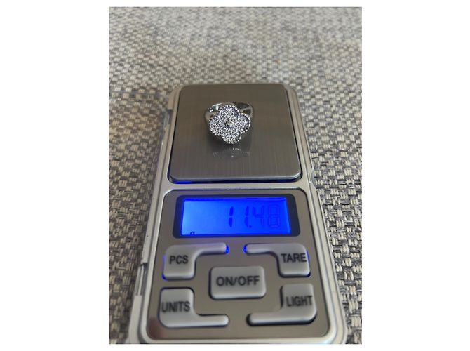 Anello Van Cleef & Arpels Vintage Alhambra in oro bianco con diamanti Argento - vista 4