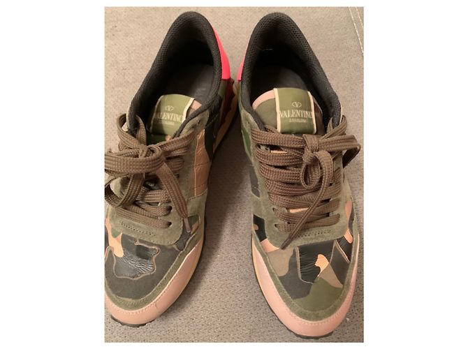 Sneakers Valentino Garavani Rockstud Rockrunner Verde Scuro - vista 3