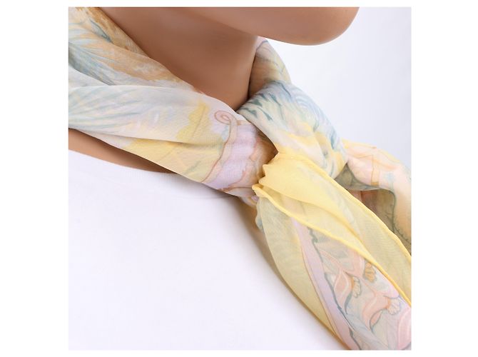 Bufanda de Seda 100% Hermès Carré 90 "ALOHA" Amarillo - vista 14