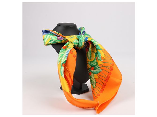 Foulard Hermès Carré 90 "Les merises" 100% Seta Arancione - vista 13
