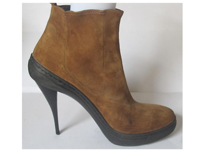 Botines con tacón PIERRE HARDY Castaño - vista 8