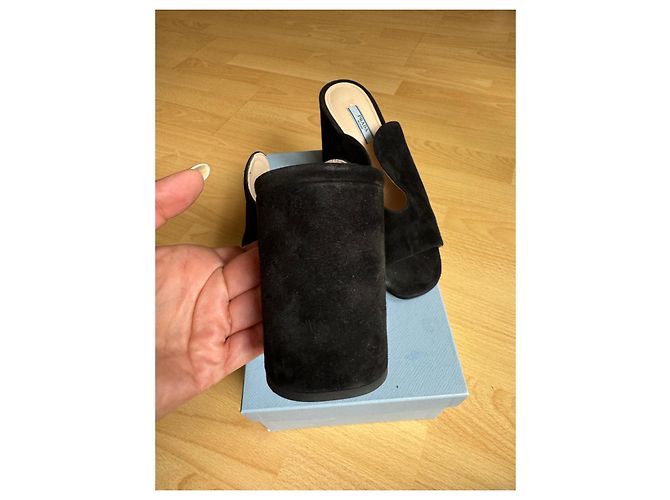 Sandali Prada in scamosciato nero 39 - vista 3