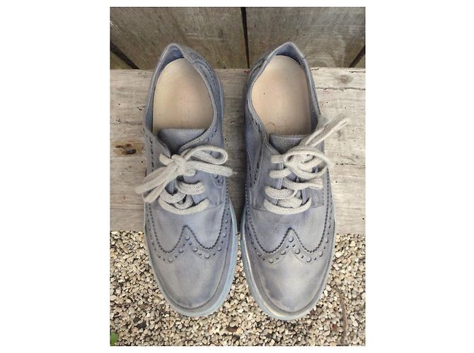 Free Lance Sneaker aus Leder Grau - Ansicht 2
