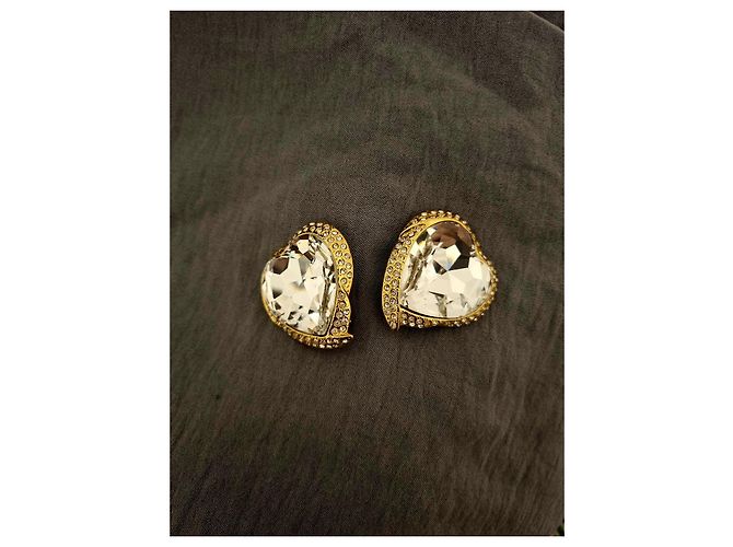 Superbo orecchino Yves Saint Laurent Gold hardware - vista 7