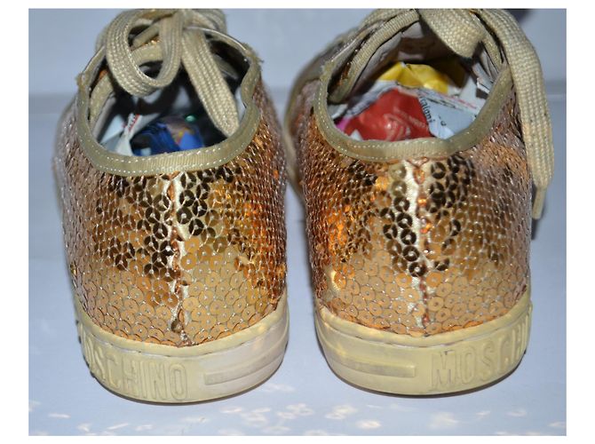 Moschino sneakers - vista 3