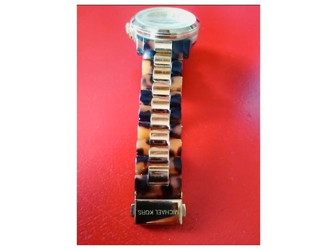 Relógio Michael Kors Dourado de Aço - vista 2