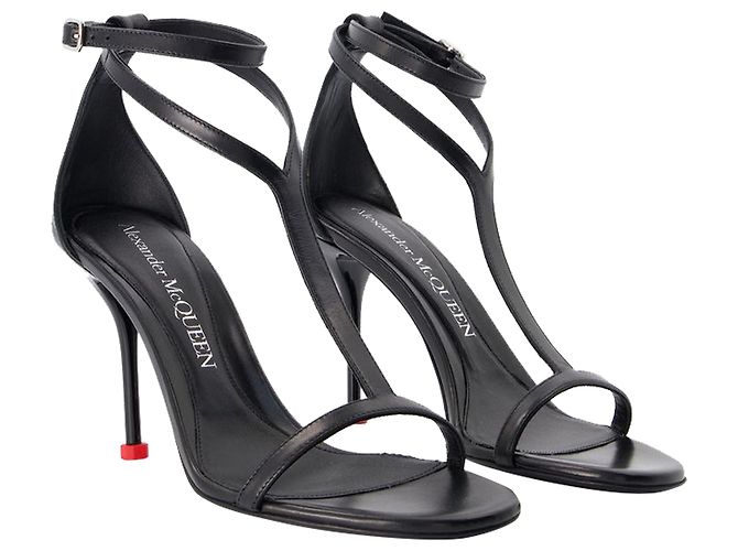 Harness Pumps - Alexander McQueen - Leather - Black - view 2
