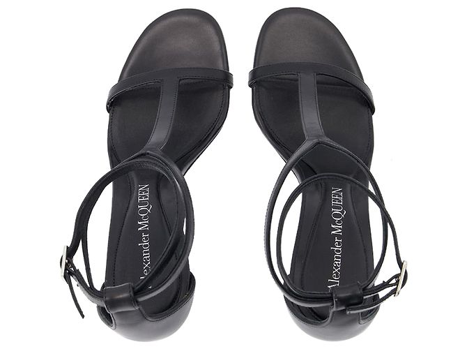 Harness Pumps - Alexander McQueen - Leather - Black - view 4