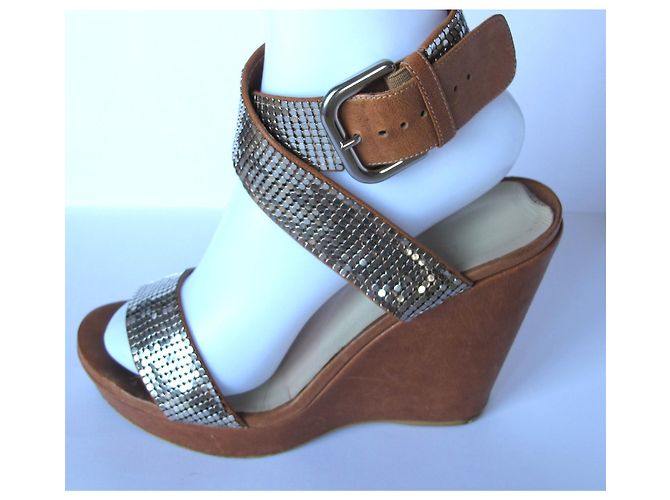Wedges en cuir marron STUART WEITZMAN - vue 6