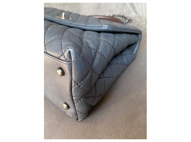 Chanel Borsa a flap grande Coco Handle Grigio - vista 11