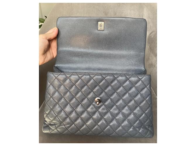 Chanel Borsa a flap grande Coco Handle Grigio - vista 12