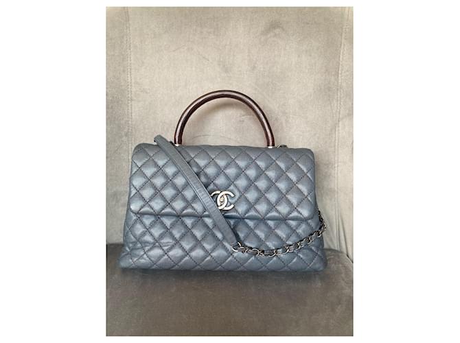 Chanel Borsa a flap grande Coco Handle Grigio - vista 3