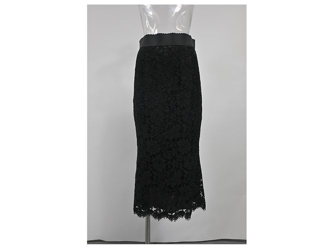 Falda midi de encaje floral Dolce & Gabbana en algodón negro - vista 5