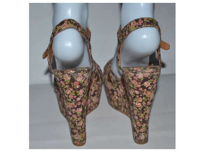 Sandálias de anabela com flores Jeffrey Campbell multicoloridas em tecido Tamanho 39 Multicor - vista 3