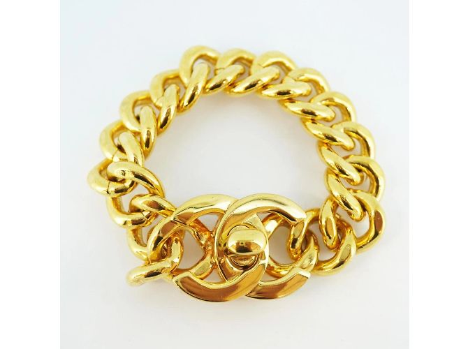 Timeless Bracciale charm placcato oro con chiusura a scatto Chanel per donne - vista 2