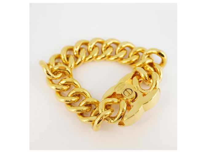 Timeless Bracciale charm placcato oro con chiusura a scatto Chanel per donne - vista 3