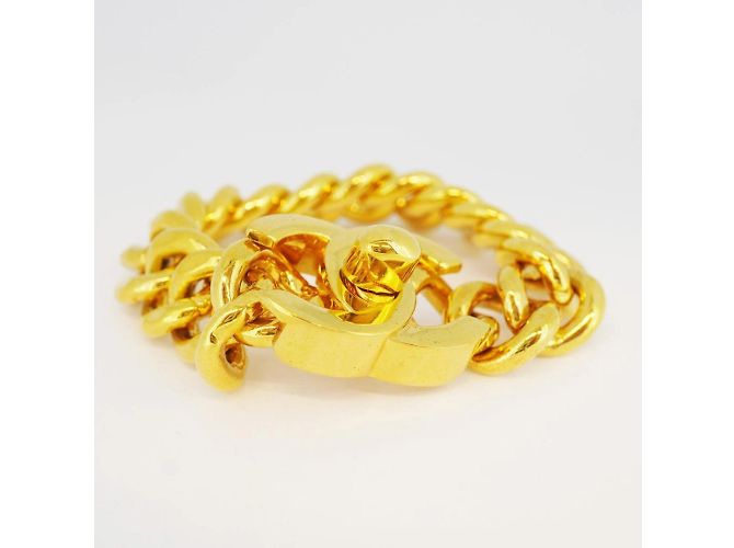 Timeless Bracciale charm placcato oro con chiusura a scatto Chanel per donne - vista 9