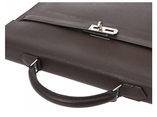 Hermès Kelly Depeche 34 en cuir Epsom chocolat - vue 3
