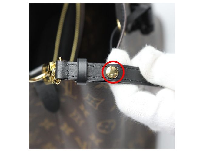 Néonoé Borsa a Spalla Monogram NeoNoe Louis Vuitton in Noir Marrone Nero - vista 19