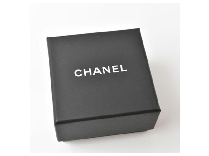 Orecchini a perno in strass dorati Chanel D'oro - vista 7