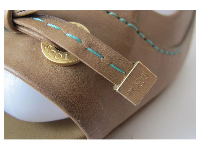 Sandali open toe Tod's in pelle marrone chiaro - vista 3