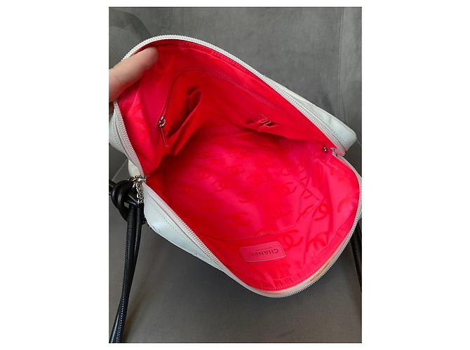 Borsa messenger piatta Chanel Cambon in pelle bianca Bianco - vista 12