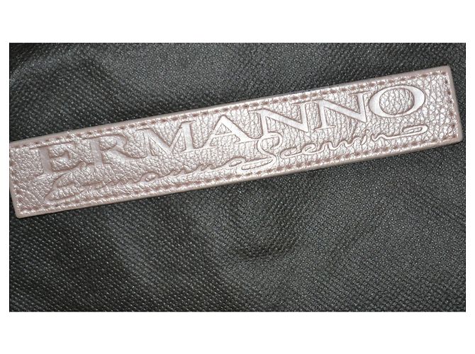 Ermanno Scervino sac - vue 9