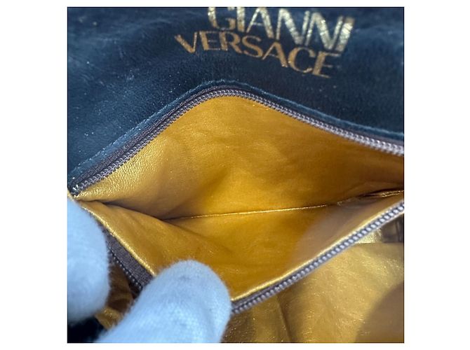 Vintage Gelbe Leder Schultertasche von Versace - Ansicht 11