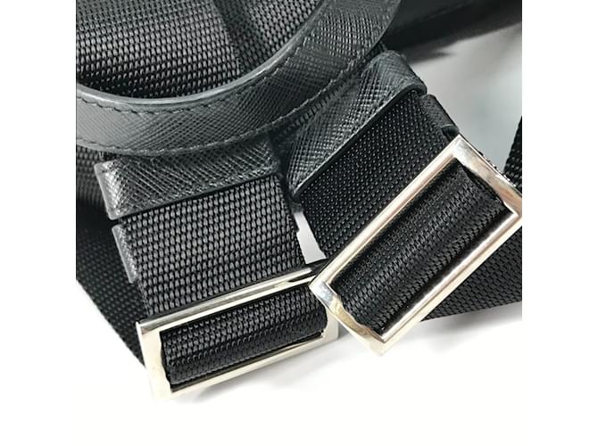 Prada 1BZ032 Logo-Platte Rucksack Schwarz - Ansicht 6