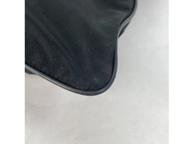 Borsa a spalla in tessuto nero Prada - vista 9