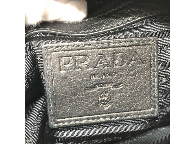 Borsa a spalla in pelle nera Prada VA0802 Nero - vista 15