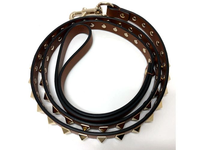 Coleira Valentino Pets em marrom com hardware dourado - vista 2