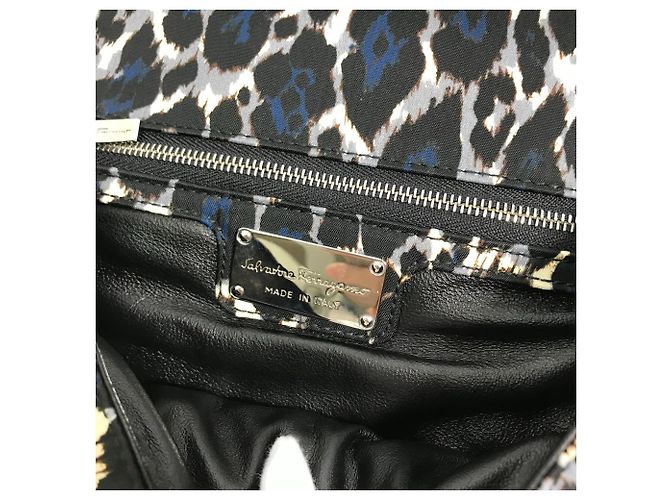 Borsa a spalla Vala Ribbon Chain E834 di Salvatore Ferragamo Nero - vista 10