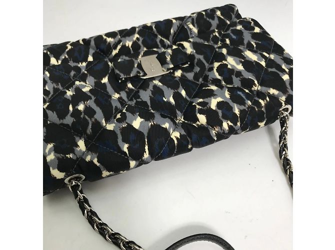 Borsa a spalla Vala Ribbon Chain E834 di Salvatore Ferragamo Nero - vista 7
