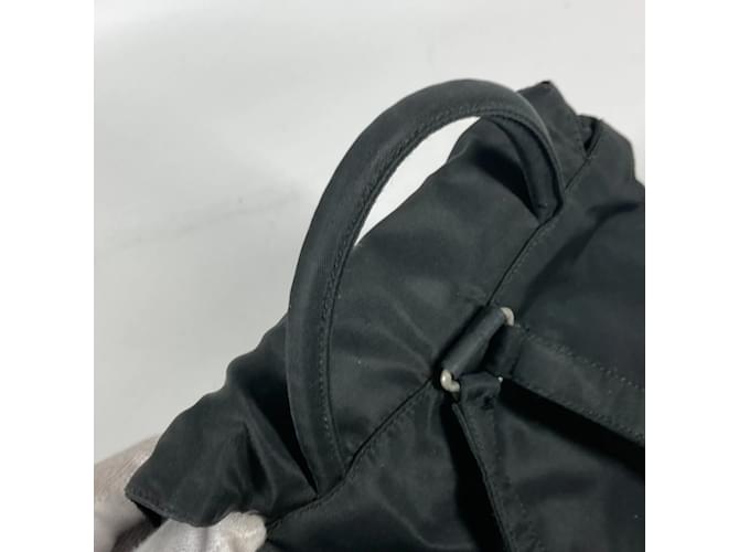 Schwarzer Stoff-Rucksack von Prada - Ansicht 9