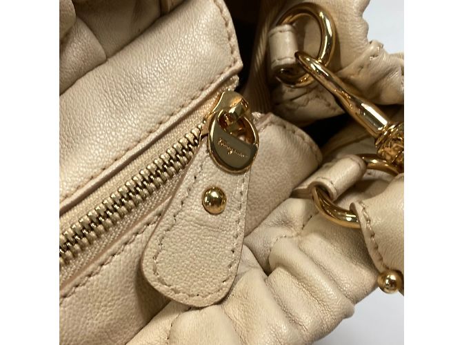 Borsa a Spalla Vala 2WAY di Salvatore Ferragamo Beige - vista 12