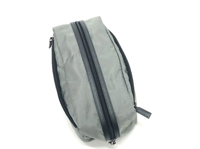 Pochette Triangle Logo Prada 2NA029 in grigio - vista 3