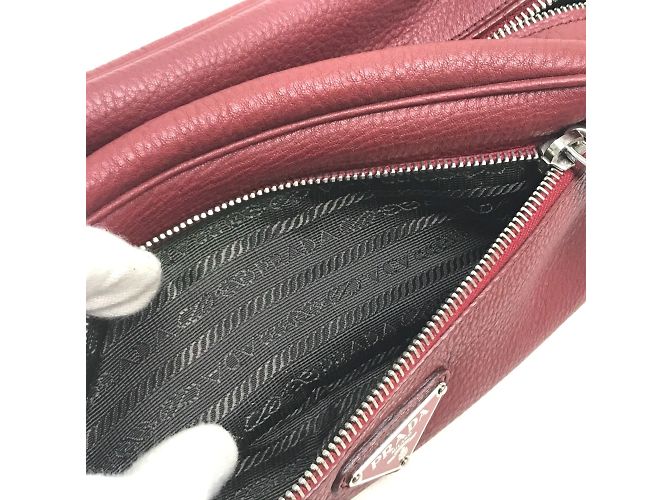 Rote Lederpouch von Prada - Ansicht 9
