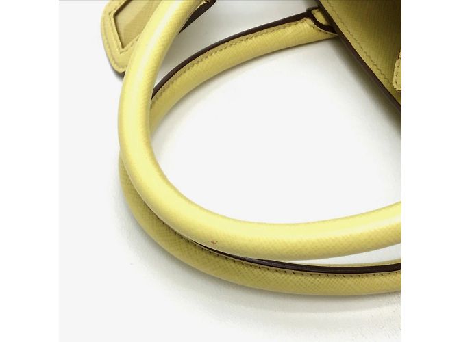 Borsa a spalla in pelle gialla Prada B2442B Giallo - vista 8